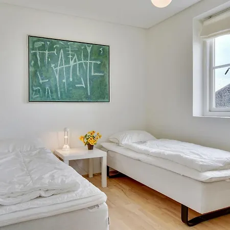 Adrian - 200m From The Sea By Interhome *