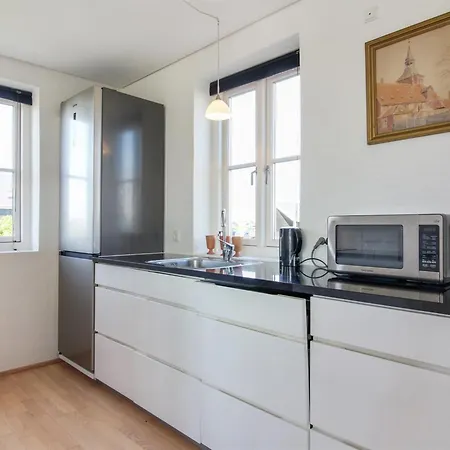 Adrian - 200m From The Sea By Interhome