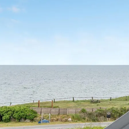 Adrian - 200m From The Sea By Interhome